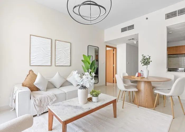 Silkhaus Modern 2 Bdr Near Reem Mall